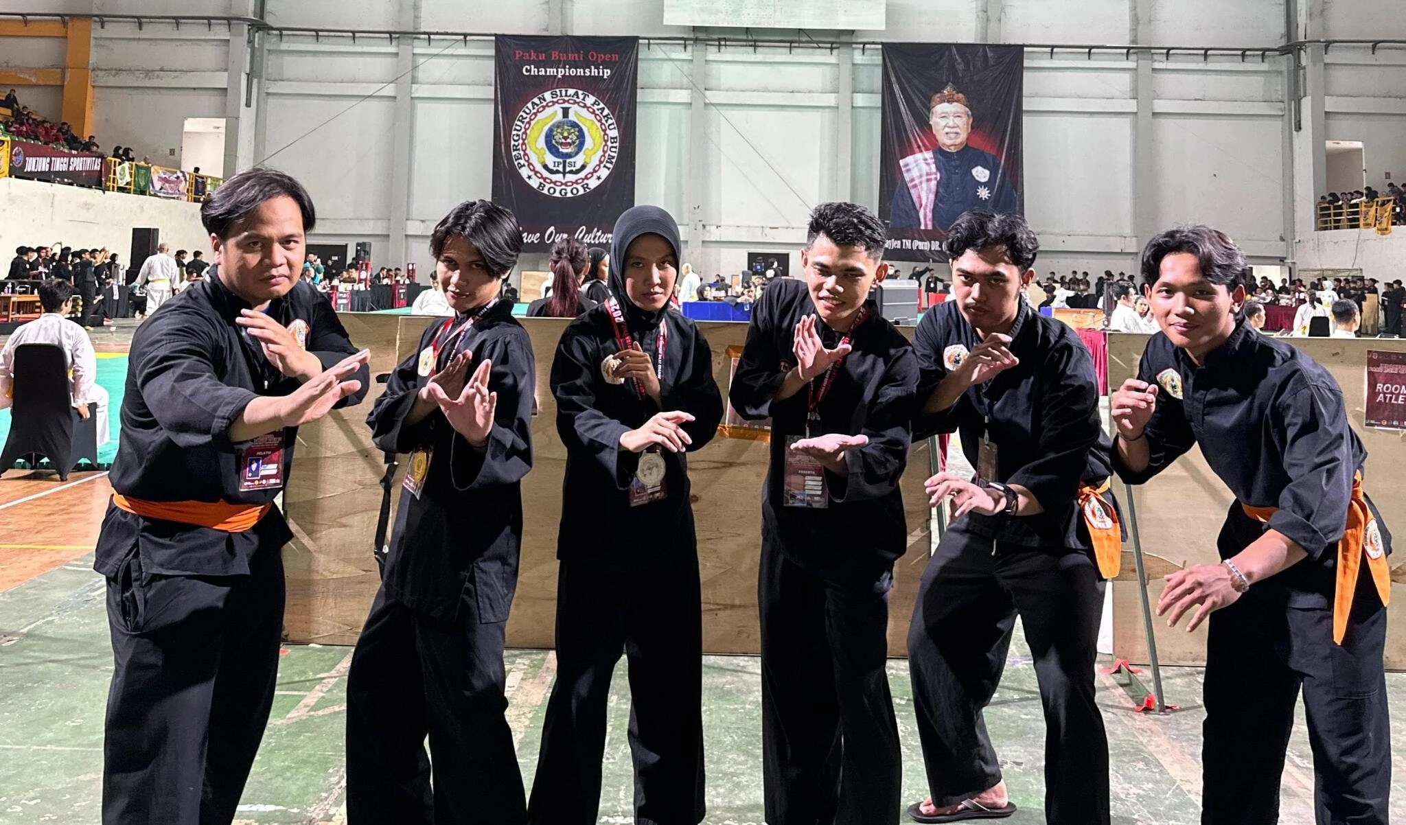UKM Pencak Silat UNIKOM Raih Medali Emas Di Kejuaraan Internasional Paku Bumi Open Championship 13 Tahun 2025