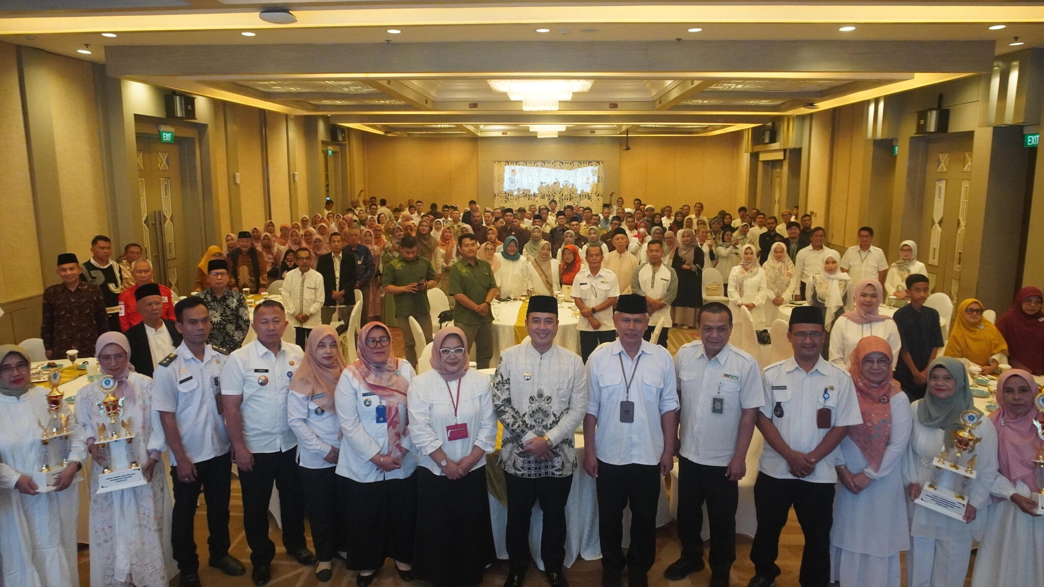 UNIKOM Hadiri Halal Bi Halal Di Lingkungan Kecamatan Coblong: Tegaskan Hikmah Bermaafan Sesama Manusia