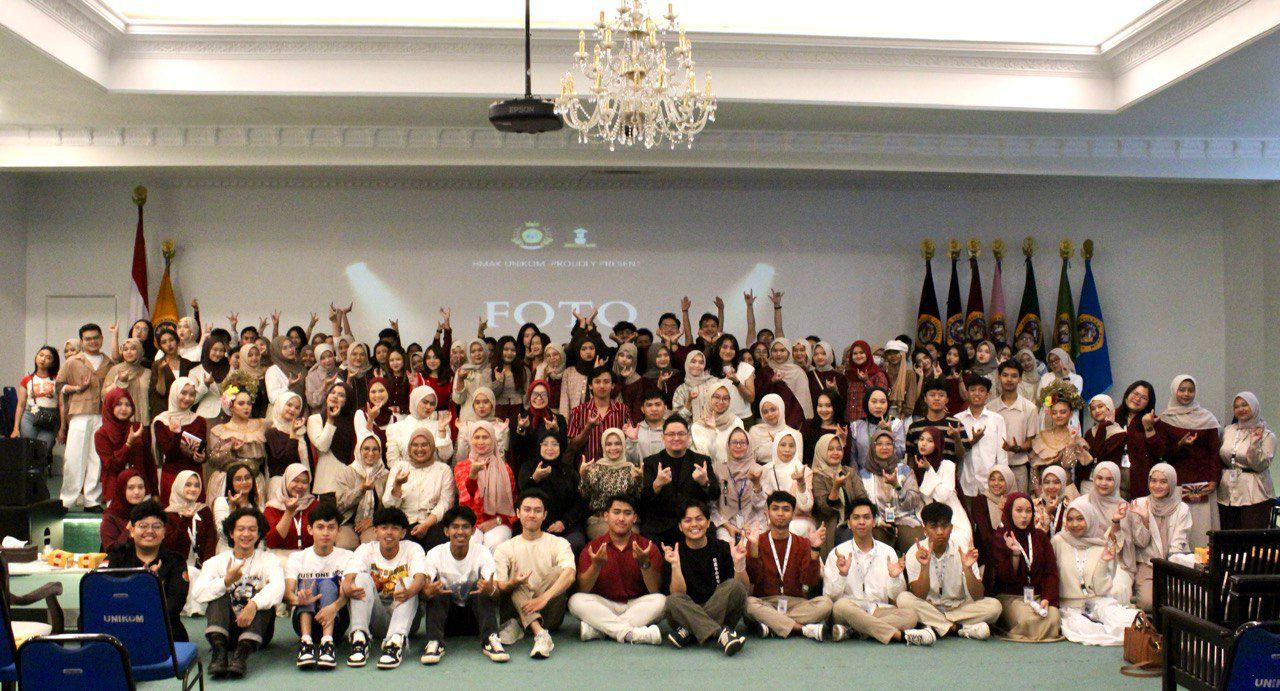 Bersinar Seperti Akuntan Bintang, Akuntansi 2025 Wadah Ekspresi Mahasiswa Akuntansi Unikom