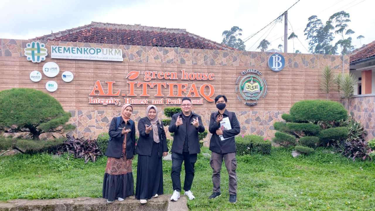 Tim Peneliti Fundamental Reguler Kemendiktisaintek UNIKOM Gelar Focus Grup Discussion Penelitian Sia- Ai Untuk Digitalisasi Koperasi Di Kabupaten Bandung