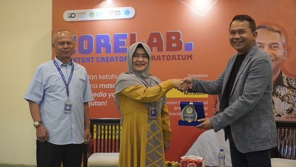 Seminar Corelab: “Masa Depan Industri Media Berkelanjutan” Kolaborasi Prodi Ilmu Komunikasi Fisip Unikom dengan Promedia Teknologi Indonesia (PTI)