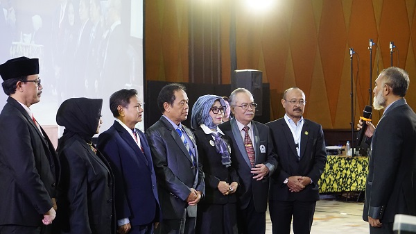 Muswil APTISI Jawa Barat 2025: Prof. Eddy Terpilih sebagai Ketua APTISI Jawa Barat Periode 2025–2030, Usung Strategi Kepemimpinan Transformatif Perkuat PTS