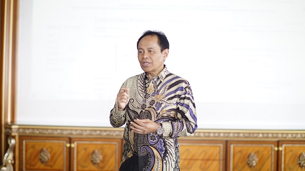 Dorong Modernisasi Pendidikan Tinggi, UNIKOM Mantapkan Strategi Pemanfaatan Google Artificial Intelligence (AI)