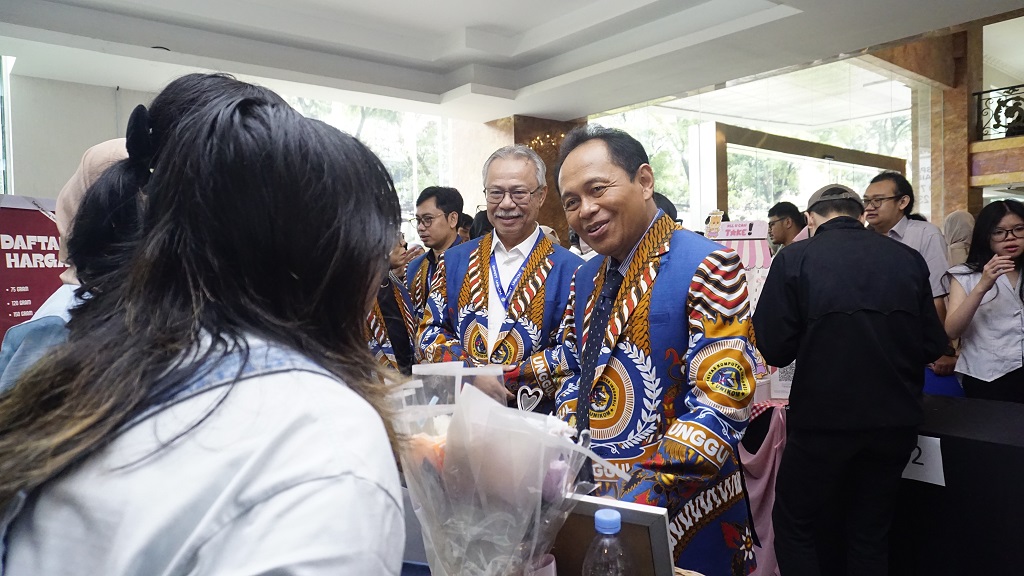 Direktorat Inkubator, Bisnis dan KUMKM (INBISKOM) UNIKOM  Gelar Market Day, Dorong Penguatan Ekosistem  Kewirausahaan KUMKM Kampus