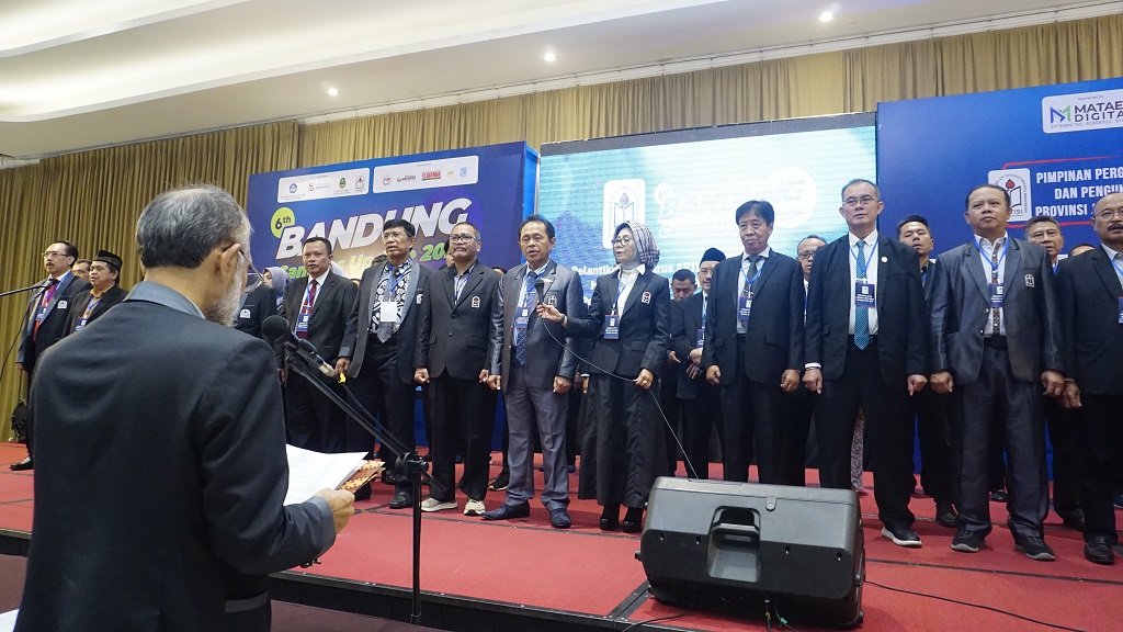 REKTOR UNIKOM, Resmi Dilantik sebagai Ketua APTISI Jawa Barat Periode 2025–2030: Percepat Akselerasi dan Kolaborasi Digital antar PTS