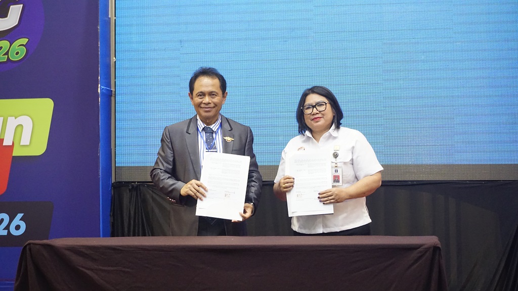 Ketua APTISI Jawa Barat Sekaligus Rektor UNIKOM Tandatangani MOU dengan KEMENKUM KANWIL JABAR dan PT POS Regional 3 Bandung PADA Prosesi Pelantikan APTISI JABAR