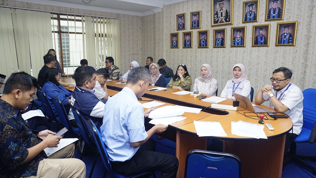 Perkuat Tri Dharma Perguruan Tinggi, DP3M UNIKOM Gelar Penandatanganan Kontrak Hibah Penelitian Internal