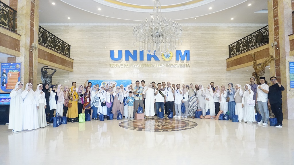 Direktorat Inkubator dan Bisnis KUMKM Unikom Gelar Rapat Anggota Tahunan Koperasi Smart, Perkuat Transparansi dan Arah Strategi 2026