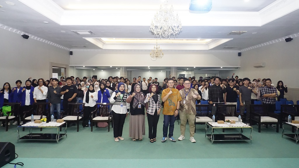 Hadirkan Kesempatan Emas, Unikom dan Djarum Foundation Gelar Sosialisasi Rekrutmen Beasiswa Djarum Plus 2026 bagi Mahasiswa Berprestasi