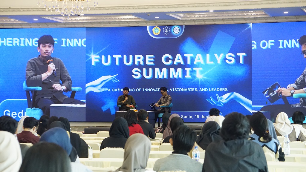 BEM UNIKOM Gelar Seminar Future Catalyst Summit 2026: Dorong Mahasiswa Menjadi Arsitek Perubahan Di Era Digital