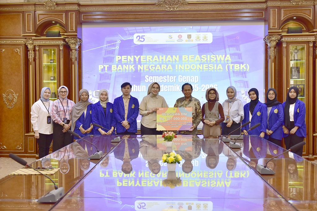 UNIKOM Terima Beasiswa Prestasi Bni Senilai 327 Juta Rupiah untuk 109 Mahasiswa Berprestasi