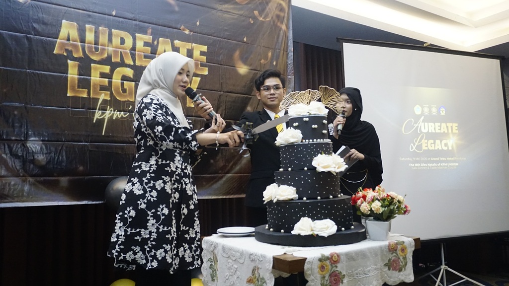 Gala KPM Unikom 2026: Rayakan Dies Natalis Ke-16  “Aureate Legacy” Perkuat Etika dan Profesionalisme