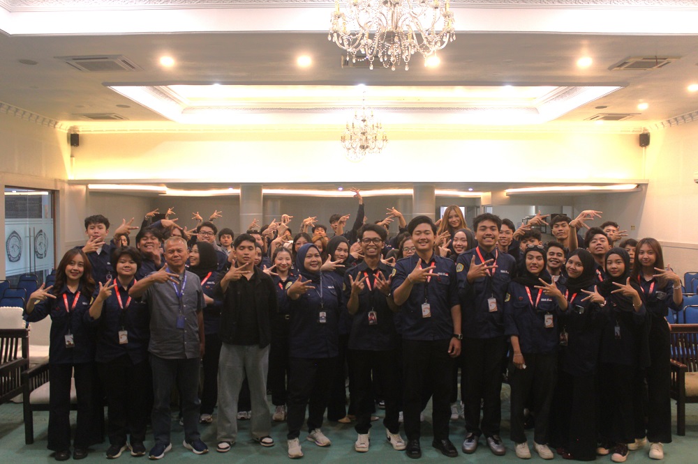 Grand Launching Kabinet Jayantaka 2026, Hima Ilmu Komunikasi UNIKOM Perkuat Semangat Kolaborasi Melalui Gerakan “New Face, New Movement”