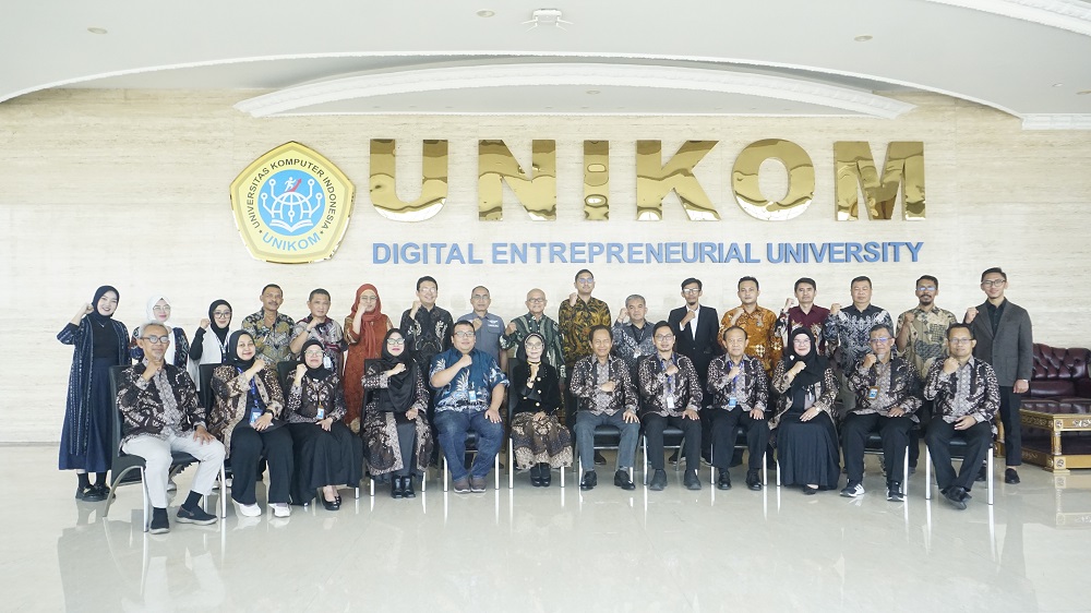 Fakultas Pascasarjana UNIKOM Gandeng 15 Mitra Strategis, Perkuat Arah Pendidikan di Era Artificial Intelligence melalui Lokakarya VMTS
