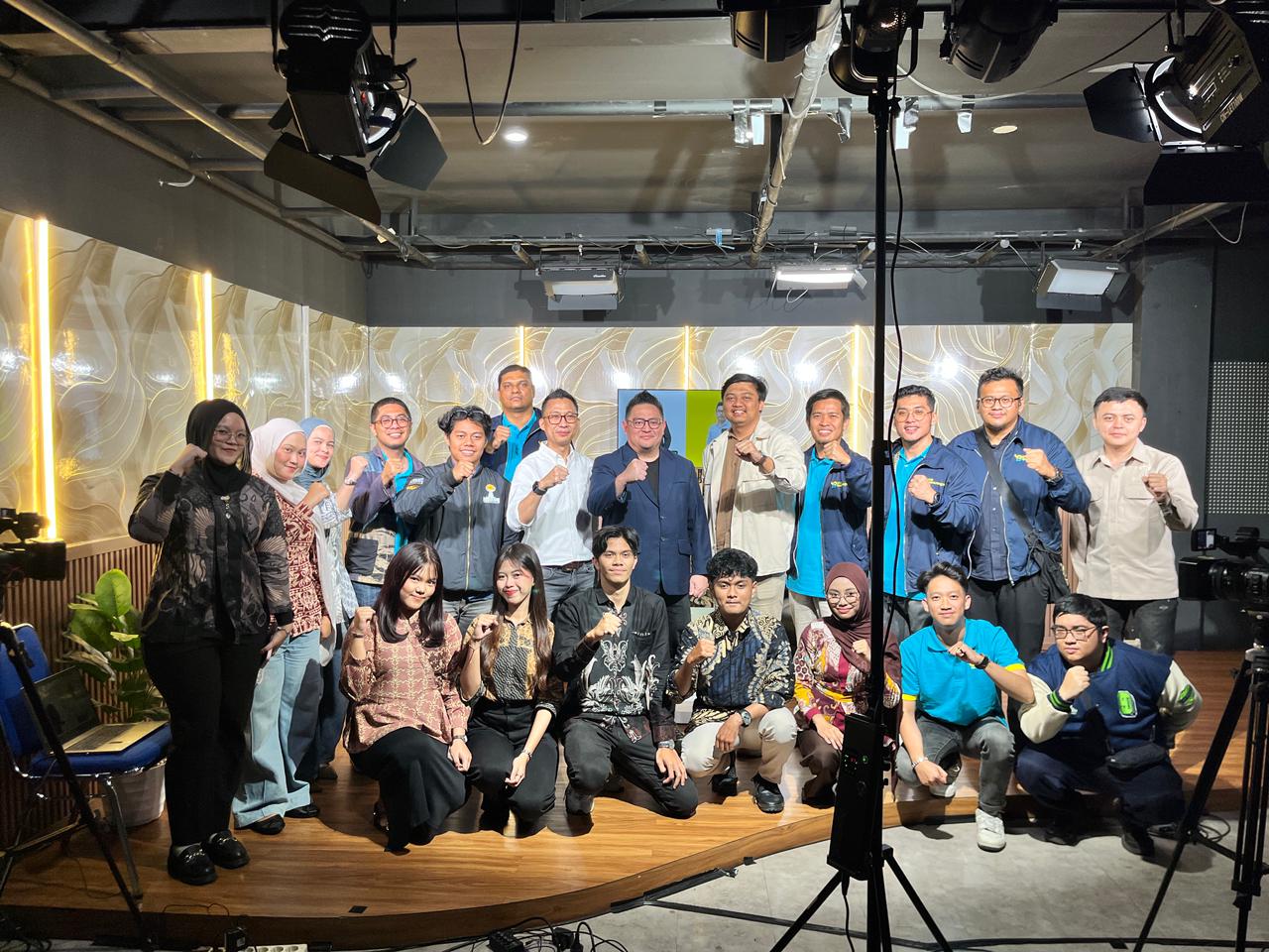 HIPMI PT UNIKOM Dan BPC HIPMI Kota Bandung Hadirkan Talkshow “From Legacy To Leadership”, Dorong Generasi Muda Lanjutkan Warisan, Membawa Perubahan